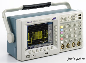 Tektronix TDS3054C 数字示波器